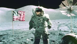epa05723232 A handout photo made available by the National Aeronautics and Space Administration (NASA) on 17 January 2017 shows American astronaught Eugene A. Cernan standing near the lunar rover designed by Marshall Space Flight Center while on the moon on 12 December 1972. According to media reports on 17 January 2017, American astronaut Eugene 'Gene' Cernan, the commander of the final Apollo lunar landing mission in 1972, 'the last man to walk on the Moon,' died at the age of 82 on 16 January 2017. EPA/NASA/HANDOUT HANDOUT EDITORIAL USE ONLY/NO SALES