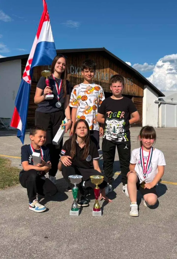 Aero klub Fenix Cerić
