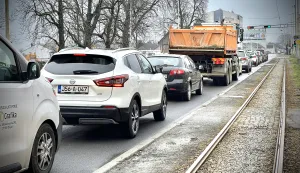 Osijek, 01. 03. 2023, Strossmayerova ulica, prometna regulacija, guzvaSNIMIO BRUNO JOBST