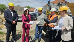 ĐakovoŽupanica Nata&scaron;a Trami&scaron;ak obi&scaron;la je radove na dogradnji O&Scaron; I.. Kovačića u ĐakovuSvibanj 2026.