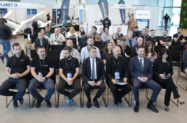 Osijek, 14. 05. 2026., GC, OSIJEK DRON EXPO, otvorenje, sajam, Dragan Kovačević; Goran Ivanović; Ivan Vidaković; Ivan Radić; Nata&scaron;a Trami&scaron;akSNIMIO BRUNO JOBST