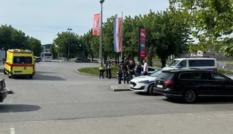 Krapina, 10.05.2026 - U ugostiteljskom objektu u Krapini u nedjelju ujutro do?lo je do pucnjave u kojoj je ubijen policajac (1974.), a ubojica je istim oru?jem pucao u sebe, te je Hitnom helikopterskom slu?bom prevezen u Klini?ku bolnicu Dubrava. Potvrdio je to Hini glasnogovornik Policijske uprave krapinsko-zagorske Zvonimir Lon?ar. Na slici o?evid.foto HINA/ Sini?a KALAJD?IJA/ ik