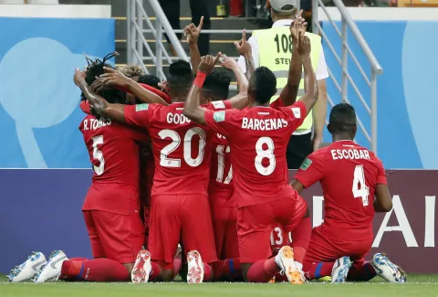 epa06848376 Players of Panama react after an own goal by Yassine Meriah of Tunisia during the FIFA World Cup 2018 group G preliminary round soccer match between Panama and Tunisia in Saransk, Russia, 28 June 2018.(RESTRICTIONS APPLY: Editorial Use Only, not used in association with any commercial entity - Images must not be used in any form of alert service or push service of any kind including via mobile alert services, downloads to mobile devices or MMS messaging - Images must appear as still images and must not emulate match action video footage - No alteration is made to, and no text or image is superimposed over, any published image which: (a) intentionally obscures or removes a sponsor identification image; or (b) adds or overlays the commercial identification of any third party which is not officially associated with the FIFA World Cup) EPA/ERIK S. LESSER  EDITORIAL USE ONLY EDITORIAL USE ONLY