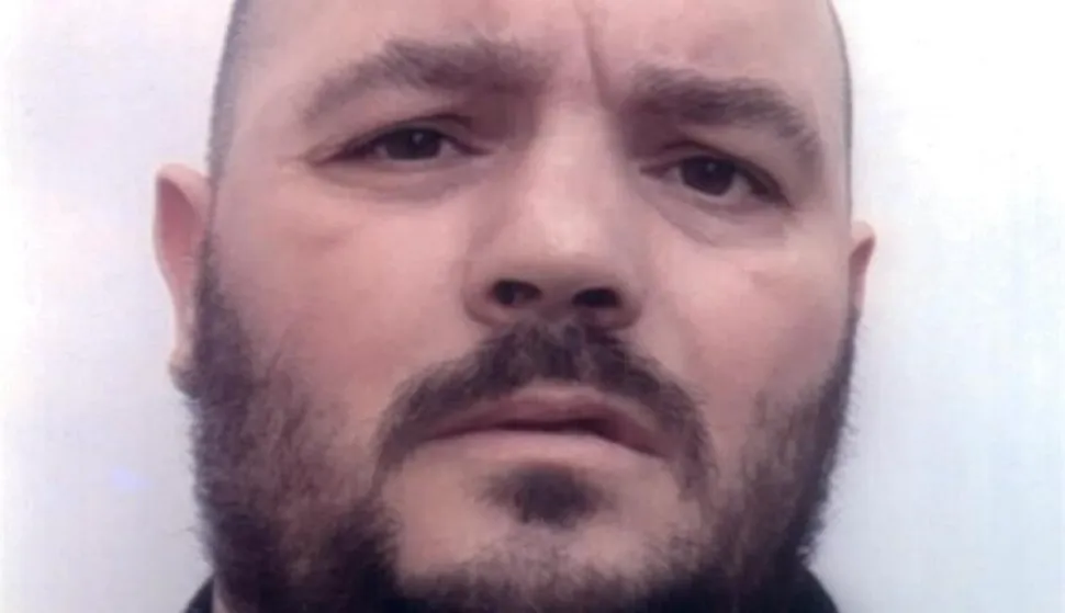 Drni&scaron;, 17.05.2026. - Građani su pozvani da ako naiđu na Kristijana Aleksića osumnjičenog za ubojstvo 19-godi&scaron;njeg mladića u Drni&scaron;u da mu se ne približavaju jer je opasan i vjerojatno naoružan, upozorilI su iz PU &scaron;ibensko kninske u nedjelju. foto HINA/ PU &scaron;ibensko- kninska/ tm
