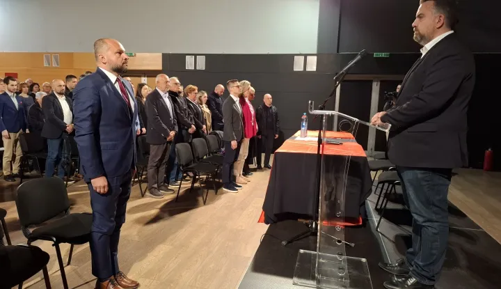 Koprivnica, 17.05.2025. - Na Izbornoj konvenciji SDP-a koprivničko-križevačke županije za predsjednika je ponovno izabran Tomislav Golubić, a Sini&scaron;a Hajda&scaron; Dončić prisutnima je u nedjelju u Koprivnici kazao da inflacija ima ime i prezime, a to je Andrej Plenković koji dopu&scaron;ta maksimiziranje marži. foto HIN/ Ozren &Scaron;PIRANEC/ tm