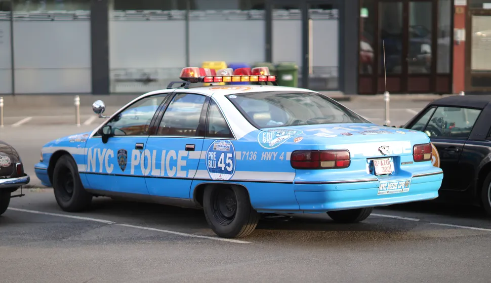 22. Tour Amical posjetio Osijek, i vozilo policije iz New Yorka sudjelovalo u reli-karavani oldtajmera