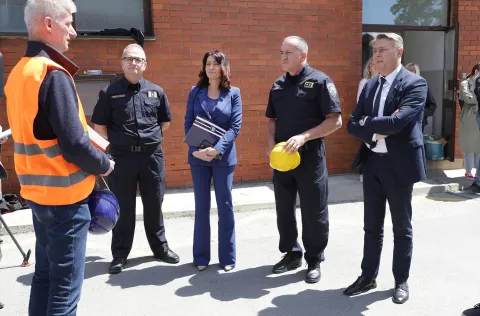 Osijek, 18. 05. 2026., Policijska uprava, energetska obnova, posjet županice, Darko Szabo; Darijo Premec; Nata&scaron;a Trami&scaron;ak; Ladislav Bece; Goran IvanovićSNIMIO BRUNO JOBST