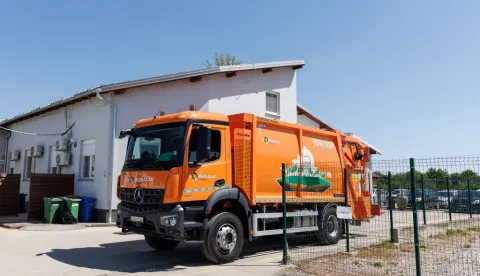 Novo komunalno vozilo stiglo u Vukovar