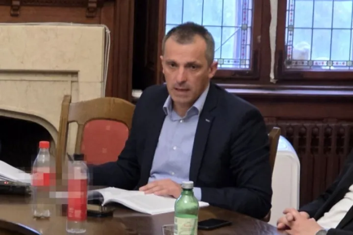 Donjomiholjački vijećnici raspravljali o poskupljenju odvoza otpada, Kurtagić podnio ostavku