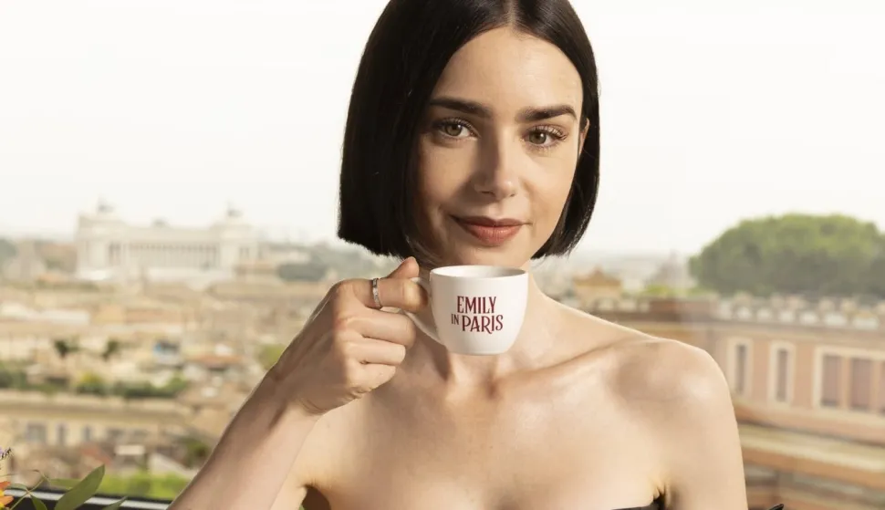 Emily u Parizu