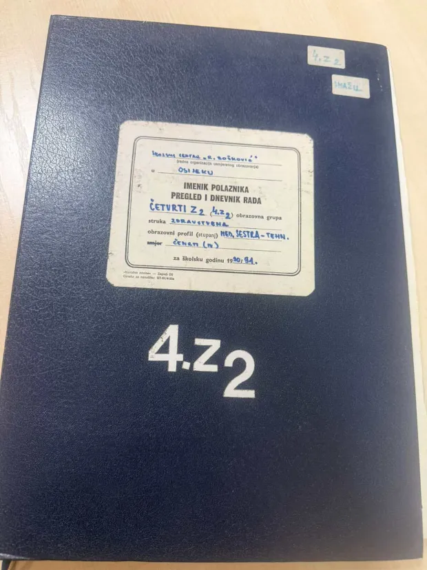 Godi&scaron;njica mature - 4z2 razred,&nbsp;Medicinska &scaron;kola Osijek, generacija 1990./91.
