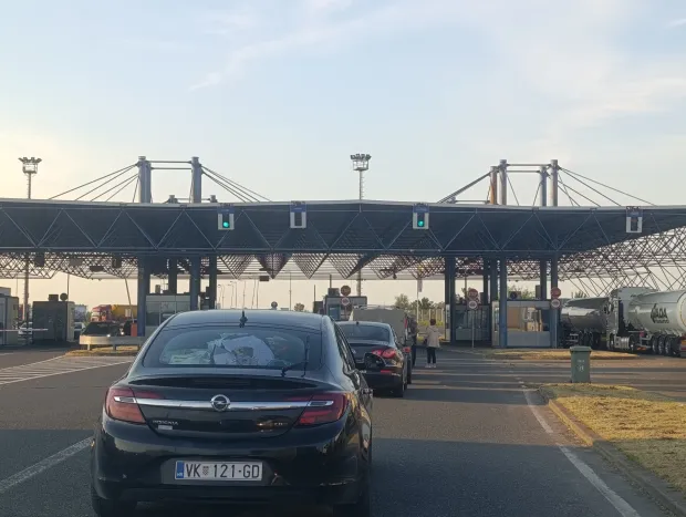 Granični prijelaz Ora&scaron;je, ovjera obrazaca za povrat poreza, svibanj 2026.snimila Marija Le&scaron;ić Omerović