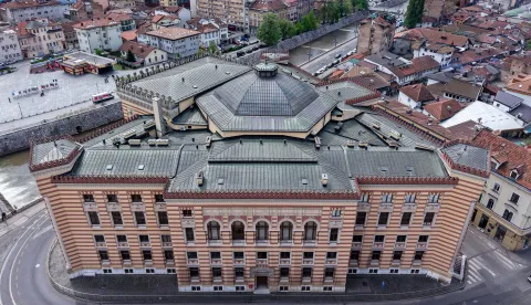20.04.2026., Sarajevo, Bosna i Hercegovina - Pogled iz zraka na sarajevsku Vijecnicu koja je otvorena na danasnji dan prije 130 godina. Photo: Armin Durgut/PIXSELL