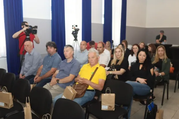 Bilje postaje regionalno sredi&scaron;te za razvoj suvremenog pčelarstva: Novi projekti za za&scaron;titu pčela i prilagodbu klimatskim promjenama