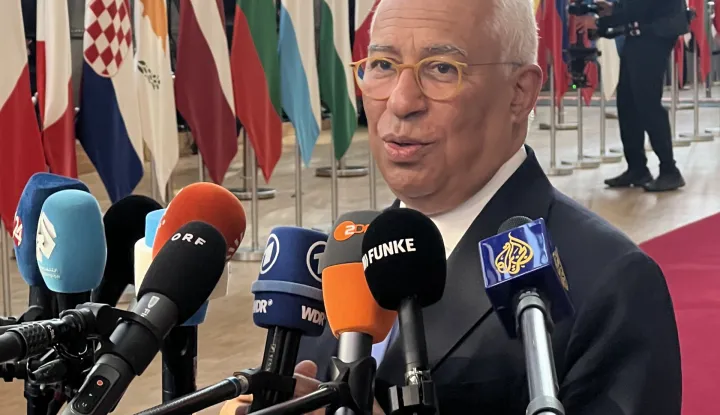Bruxelles, 19.03.2026. - Čelnici država članica Europske unije okupili su se u četvrtak na samitu na kojem će razgovarati o posljedicama rata na Bliskom istoku, jačanju konkurentnosti gospodarstva, daljnjoj potpori Ukrajini, sljedećem vi&scaron;egodi&scaron;njem proračunu te jačanju europske obrane. Na fotografiji predsjednik Europskog vijeća Antonio Costa. foto HINA/ Slavko VUKADIN/ ml