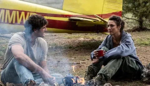 Jacob Elordi i Margaret Qualley u filmu "The Dog Stars" ("Psi pod zvijezdama")