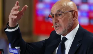 Spain's head coach Luis de la Fuente gestures at a press conference during the unveiling of the Spain squad for the 2026 FIFA World Cup, in Madrid, on May 25, 2026. The tournament will take place from June 11 to July 19, 2026 in Mexico, Canada and the US. (Photo by Pierre-Philippe MARCOU/AFP)