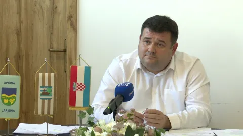 JARMINAOpćina Jarmina nastavlja s mjerama demografske politike i brige o djeci i mladim obiteljima. Načelnik Općine Jarmina Mario Matić 2026.?