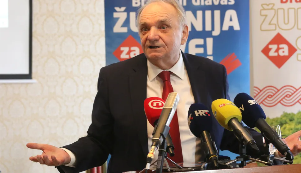 Osijek, 18. 0425, Hotel Waldinger, press konferencija, Branimir Glavas&scaron;, nezavisni kandidat za župana, i koaliciski prartneri iz HSS-a i HDSSB-a.snmio GOJKO MITIĆ