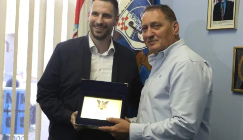 Osijek, 12. 06. 2026, Vijenac Ivana Me&scaron;trovića 26b, HVIDRA slavi 34. obljetnicu osnutka. Ivan Radić i Miljenko Kolobarić.snimio GOJKO MITIĆ