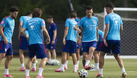 Alexandria, 12.06.2026 - Trening hrvatske nogometne reprezentacije. Na fotografiji Martin Baturina, Luka Modrić, Ivan Peri&scaron;ić, Nikola Moro. foto HINA/ Daniel KASAP/ dk