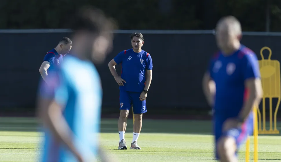 Alexandria, 10.06.2026 -Trening Hrvatske nogometne reprezentacije na igrali&scaron;tu Episkopalne srednje &scaron;kole u Alexandriji. Na fotografiji Zlatko Dalić. foto HINA/ Daniel KASAP/ dk
