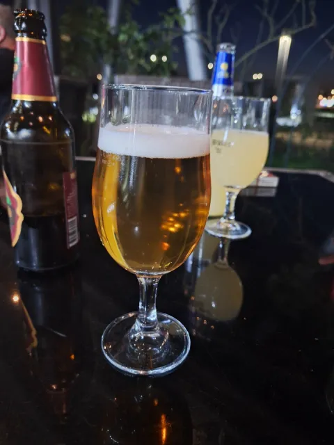Alkohol, policija, pivo, ilustracija