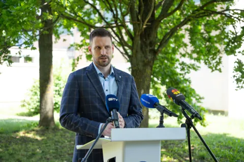 Osijek, 18. 6. 2026., Ugovor O&Scaron; August &Scaron;enoa Ivan Radić; ugovor; izvođač radova; izgradnja; obnova; sportska dvorana; ulaganje