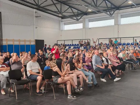 Antunovac di&scaron;e i kusa isključivo slavonski