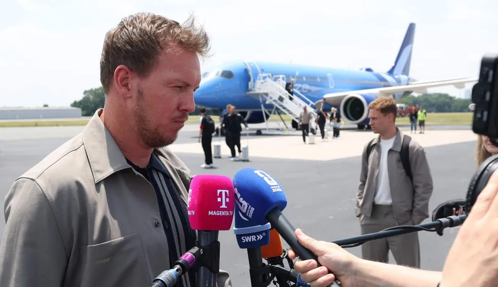 WINSTON-SALEM, NORTH CAROLINA - JUNE 08: Julian Nagelsmann, Head Coach of Team Germany arrives with the Team at Smith Reynolds Airport on June 08, 2026 in Winston-Salem, North Carolina. The German team will stay its base camp in Winston-Salem during the 2026 FIFA World Cup. Alexander Hassenstein/Getty Images/AFP (Photo by ALEXANDER HASSENSTEIN/GETTY IMAGES NORTH AMERICA/Getty Images via AFP)