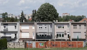 Osijek, 15. 05. 2026., nekretnine, nekretnina, stambena zgrada, stambene zgrade, stanovanje, stanovi, stan, kuće, kuća, priu&scaron;tivo stanovanje, iznajmljivanje, slobodnjak; slobodnjaciSNIMIO BRUNO JOBST