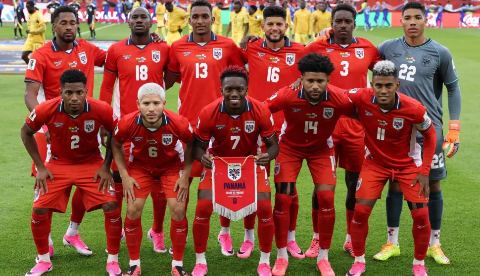TORONTO, ONTARIO - JUNE 17: Players of Panama pose for a team photograph before the FIFA World Cup 2026 Group L match between Ghana and Panama at Toronto Stadium on June 17, 2026 in Toronto, Ontario. Kevin C. Cox/Getty Images/AFP (Photo by Kevin C. Cox/GETTY IMAGES NORTH AMERICA/Getty Images via AFP)