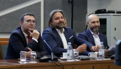 Zagreb, 24.06.2026 - Nastavak 32. sjednice Odbora za Ustav, Poslovnik i politički sustav Hrvatskog sabora. Saborski Odbor za Ustav nastavlja razgovore s kandidatima za tri nova ustavna suca. Na fotografiji Arsen Bauk, Tonči Restović, Mihael Zmajlović. foto HINA/ Denis CERIĆ /dc