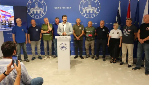Osijek, 25. 06. 2026, Kuhačeva 9, Gradsko poglavarstvo, Najava programa, press, Dana osječkih branitelja.snimio GOJKO MITIĆ