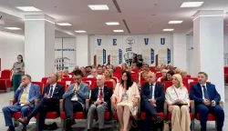 Na Veleučili&scaron;tu Lavoslava Ružičke u Vukovaru započeo je s radom 7. Hrvatski iseljenički kongres, koji je ove godine posvećen temi "Kako preobraziti Hrvatsku &ndash; dijaspora, useljavanje i demografija". 