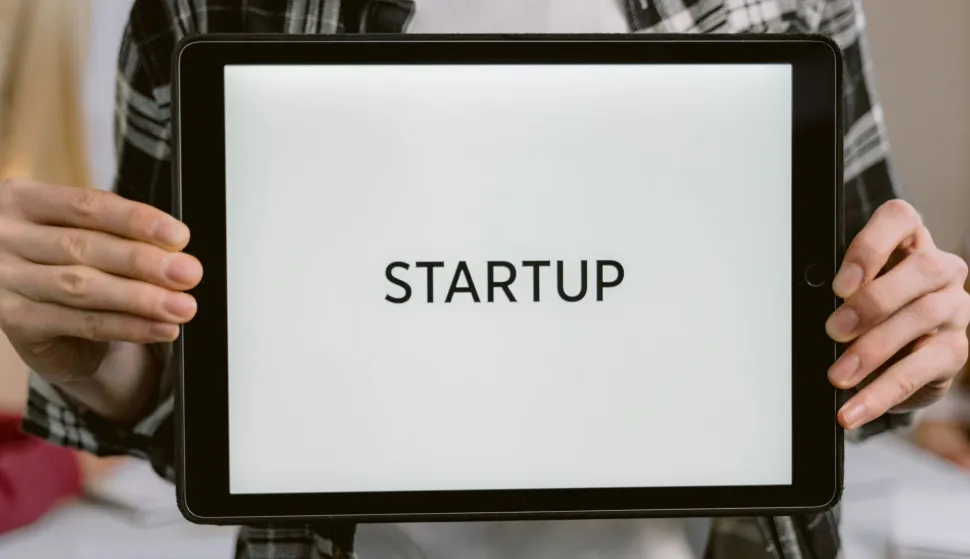 PODUZETNI&Scaron;TVO, ILUSTRACIJA, STARTUP