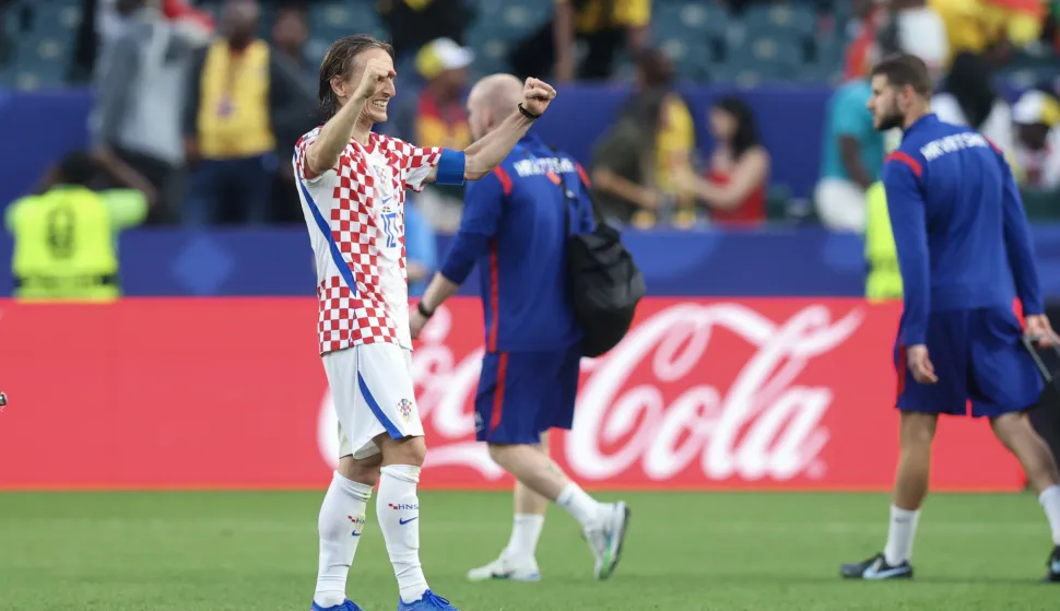 Philadelphia, 28.06.2026 - Utakmica trećeg kola skupine L Svjetskog nogometnog prvenstva Hrvatska - Gana na Lincoln Financial Field stadionu u Philadelphiji. Na slici Luka Modrić slavi pobjedu.foto HINA/ Daniel KASAP/ ds