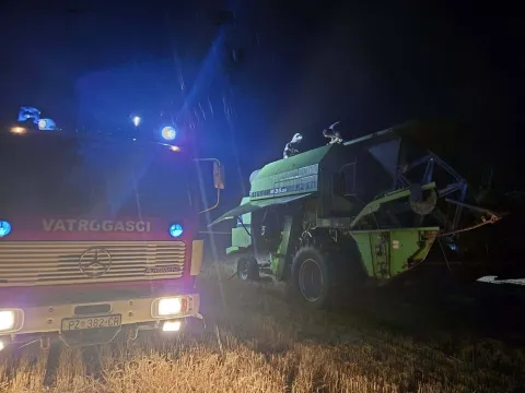 Požar kombajna kod Pleternice