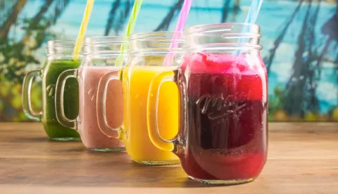 &scaron;areni smoothie