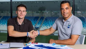 Ivan Dolček, novi igrač NK Osijek i sportski direktor Kenneth Zandvliet