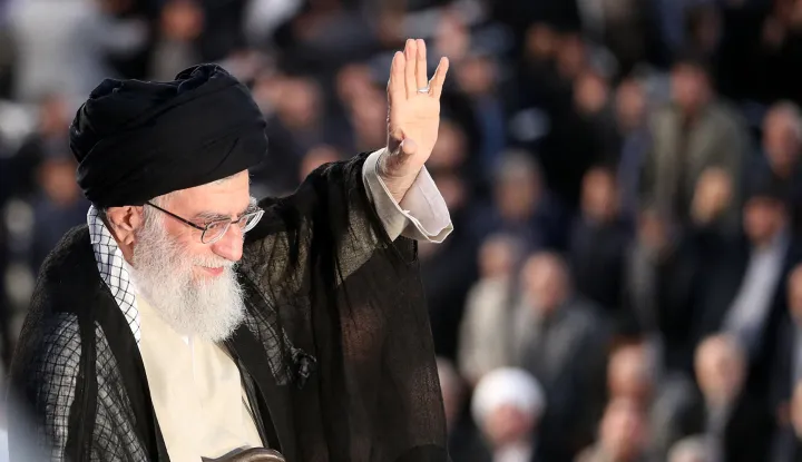 (FILES) A handout picture provided by the office of Iran's Supreme Leader Ayatollah Ali Khamenei on June 4, 2018, shows him greeting the crowd during a ceremony on the occasion of the 29th anniversary of the death of the founder of the Islamic Republic in Tehran. The funeral of Iran's late supreme Ayatollah Ali Khamenei, initially delayed at the height of the Middle East war, will begin on July 4 as Iran and the United States observe a fragile ceasefire after signing a preliminary deal to halt the conflict. Khamenei, a spiritual figure for many Shias, was killed aged 86 at his compound in the centre of the Iranian capital on February 28, the first day of the war. (Photo by KHAMENEI.IR/AFP)/=== RESTRICTED TO EDITORIAL USE - MANDATORY CREDIT "AFP PHOTO/HO/KHAMENEI.IR" - NO MARKETING NO ADVERTISING CAMPAIGNS - DISTRIBUTED AS A SERVICE TO CLIENTS ===