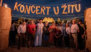Koncert u žitu u Županji, srpanj 2026.Foto-Video Focus
