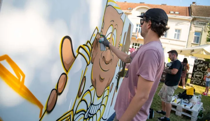 Oscans se profilirao kao mjesto susreta umjetnika, kreativaca i&nbsp;zaljubljenika u graffiti kulturu