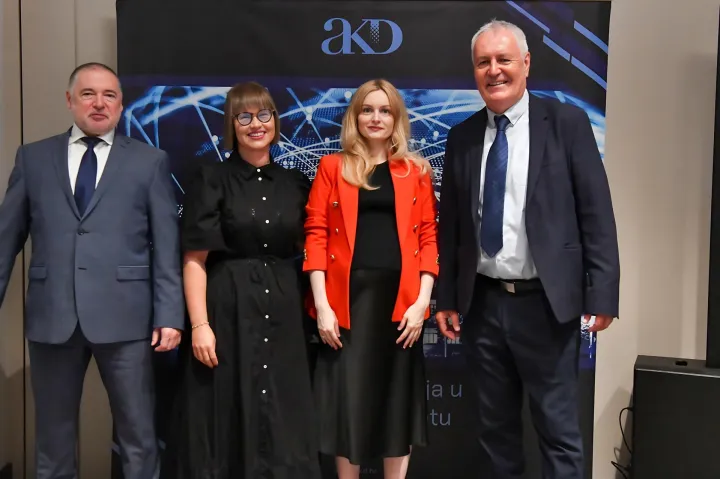 Jure Sertić, Laura Biondić, Iva Kru&scaron;elj Posavec i Tomislav Mihotić