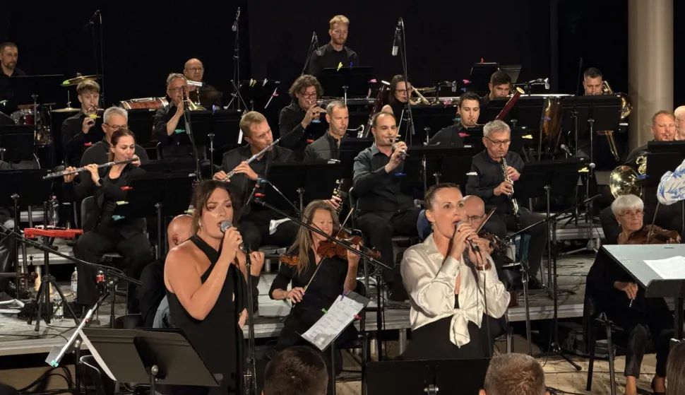 Pop rock rapsodija gostovala u Vinkovcima