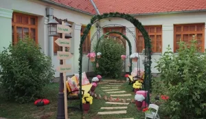 U Slavonskoj kućiustupljeno