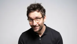 Vlatko &Scaron;tampar standup komičar: Smijeh je lijek i uzima se po dva miligrama svako jutro, fla&scaron;iram ga