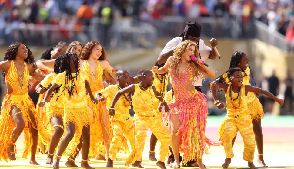 EAST RUTHERFORD, NEW JERSEY - JULY 19: Shakira and Burna Boy perform during the Topps Final Halftime Show in the FIFA World Cup 2026 Final match between Spain and Argentina at New York New Jersey Stadium on July 19, 2026 in East Rutherford, New Jersey. Lars Baron/Getty Images/AFP (Photo by Lars Baron/GETTY IMAGES NORTH AMERICA/Getty Images via AFP)