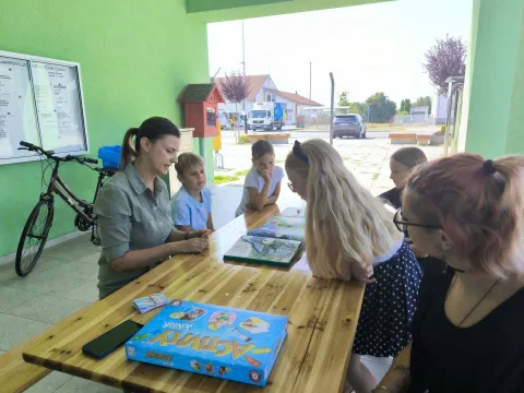 Ljeto u knjižnici Čepin: Po knjigu se može doći, ako zatreba, čak i u pola noći