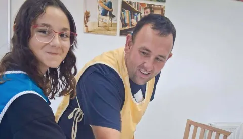 Ima samo 11 godina, a već mijenja tuđe živote: Anja postala najmlađa pomagačica udruge Jaglac i osvojila srca članova